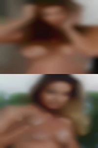 Mature adult naked sexy woman.